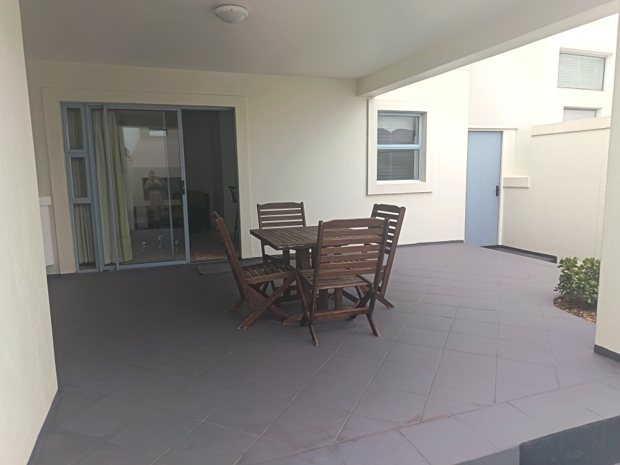 To Let 2 Bedroom Property for Rent in Paradise Beach Western Cape